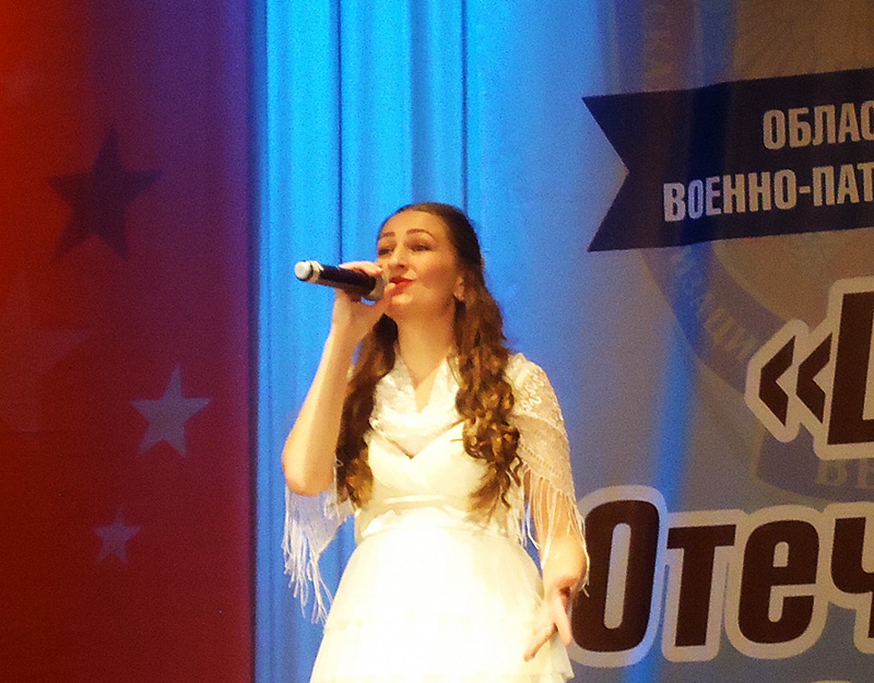 В Смоленске провели конкурс военно-патриотической песни "Щит Отечества - 2021" - 2